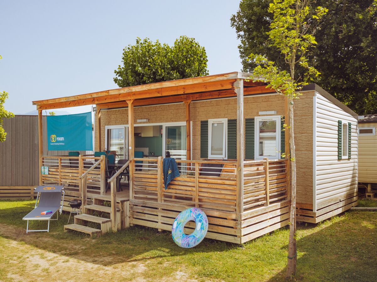 Premium Plus Lounge van Camping Bijela Uvala